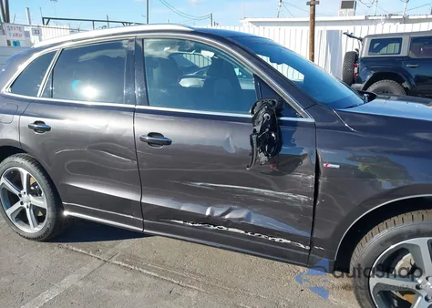 2016 Audi Q5 3.0T Premium Plus z USA, uszkodzony, nr VIN WA1D7AFP7GA058144